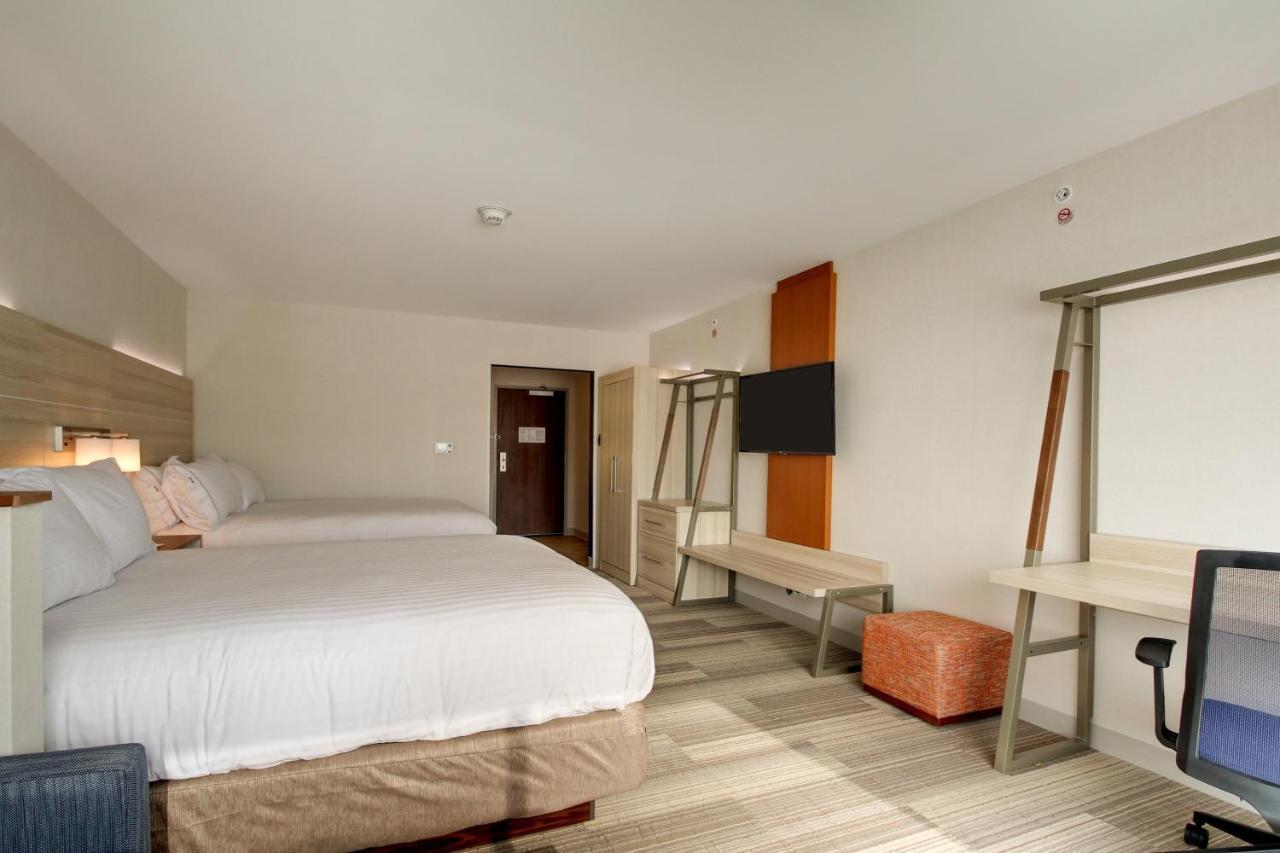 Holiday Inn Express & Suites Galesburg By Ihg Værelse billede