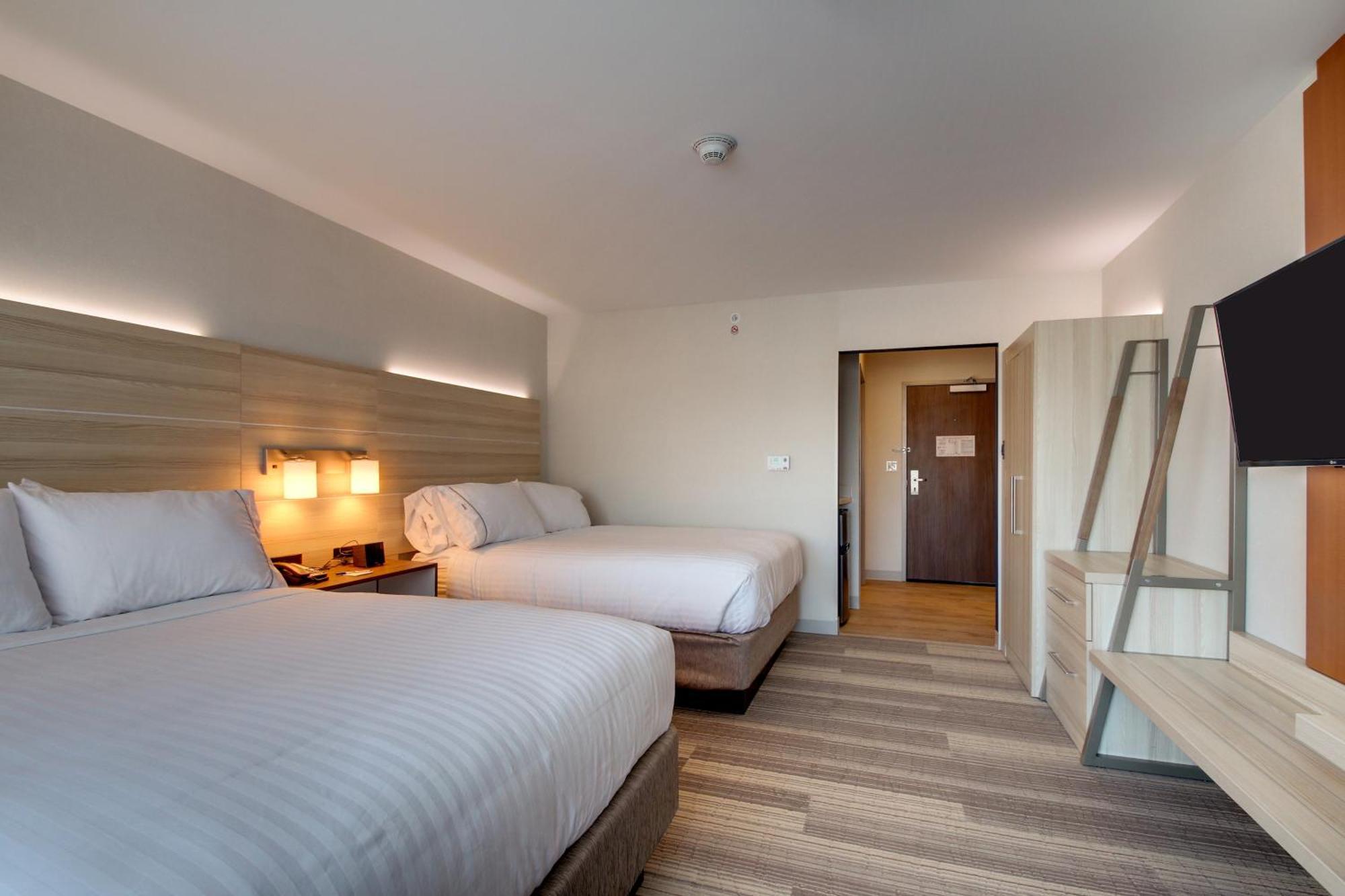 Holiday Inn Express & Suites Galesburg By Ihg Eksteriør billede
