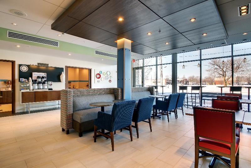 Holiday Inn Express & Suites Galesburg By Ihg Eksteriør billede